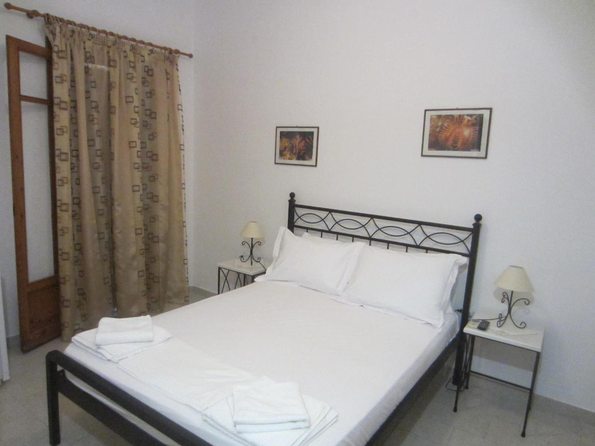 Triovasálos Katerina Apartments מראה חיצוני תמונה