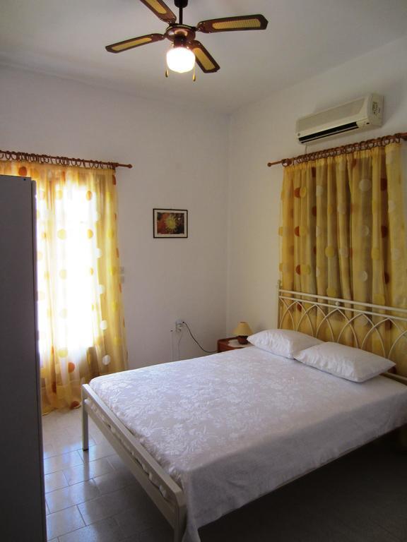 Triovasálos Katerina Apartments מראה חיצוני תמונה