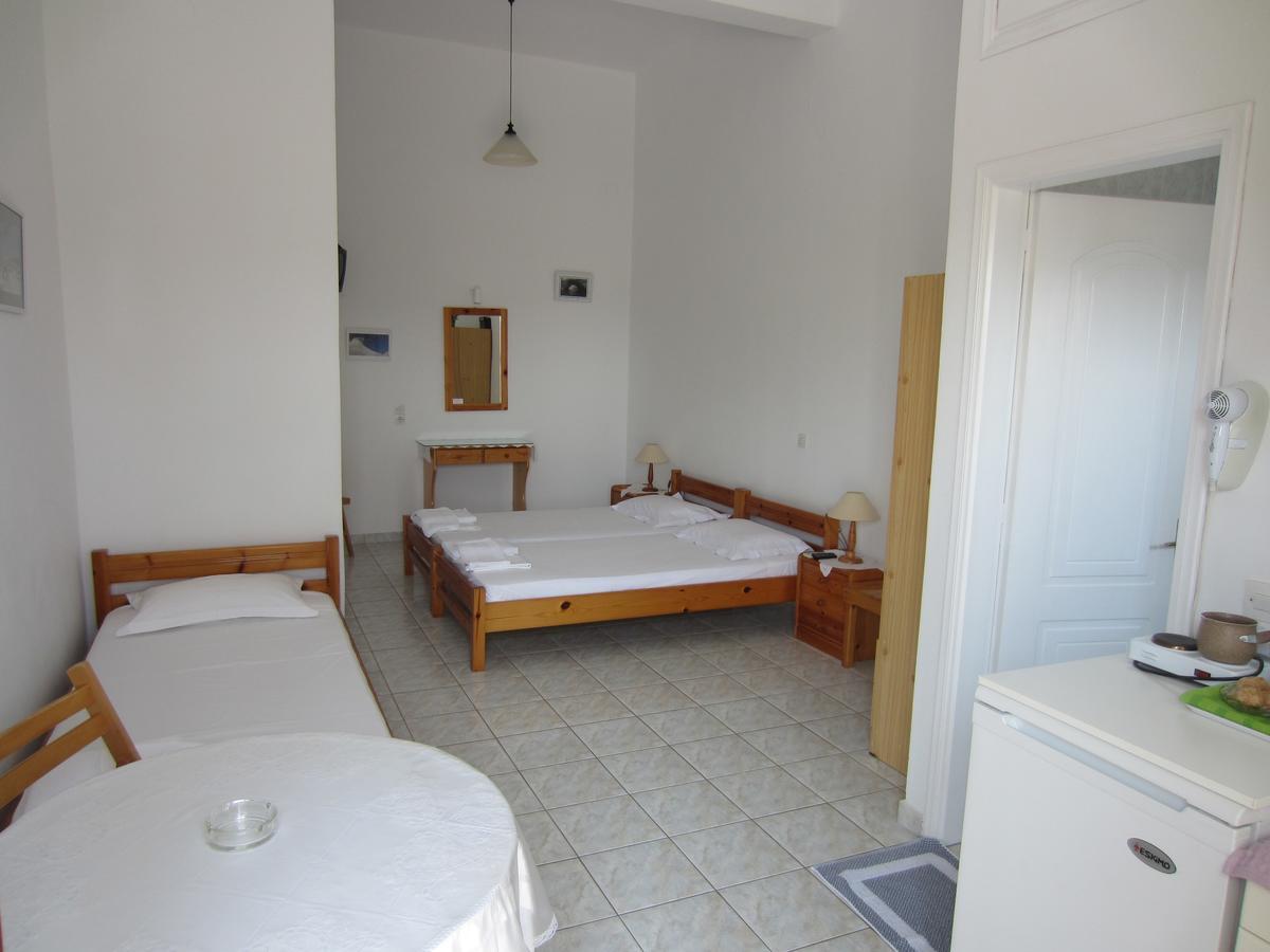 Triovasálos Katerina Apartments מראה חיצוני תמונה